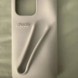 RHODE Iphone 15 Pro Max Gray Lip Phone Case